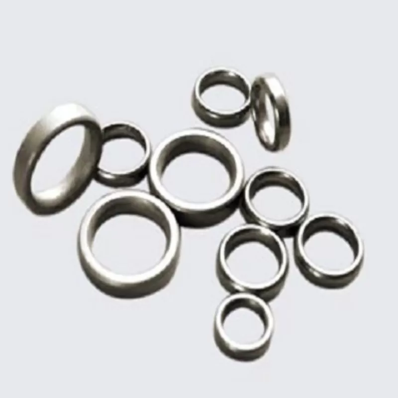 Scandium Rings