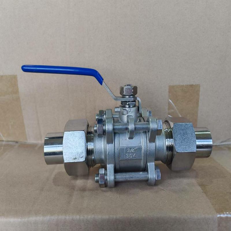 Three-piece 304 stainless steel /CF8 butt welded casing ball valve Q21F-16P-DN10 Pressure resistant PN16