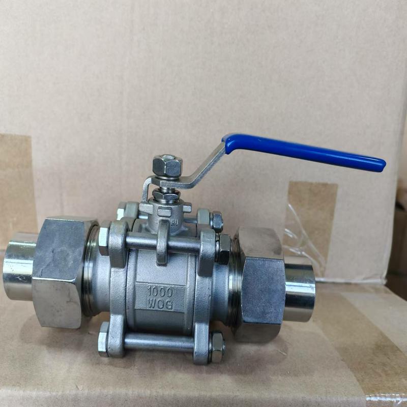 Three-piece 304 stainless steel /CF8 butt welded casing ball valve Q21F-16P-DN25 Pressure resistant PN16