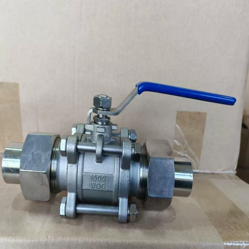 Three-piece 304 stainless steel /CF8 butt welded casing ball valve Q21F-16P-DN40 Pressure resistant PN16