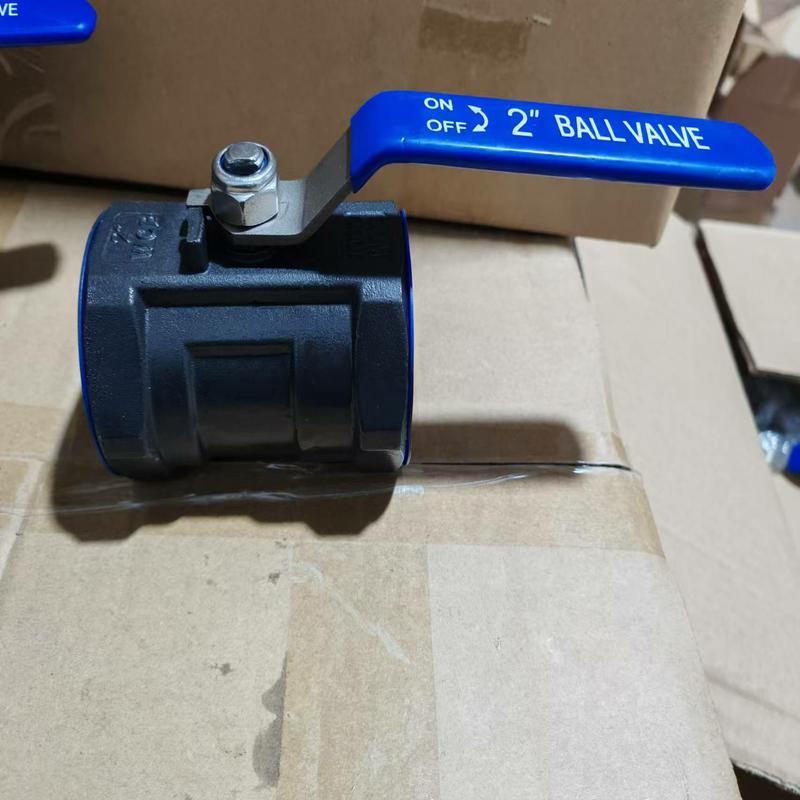 Q11F series one-piece WCB ball valve Q11F-16C-DN32 PT(ZG)/RC internal thread connection nominal pressure 16bar