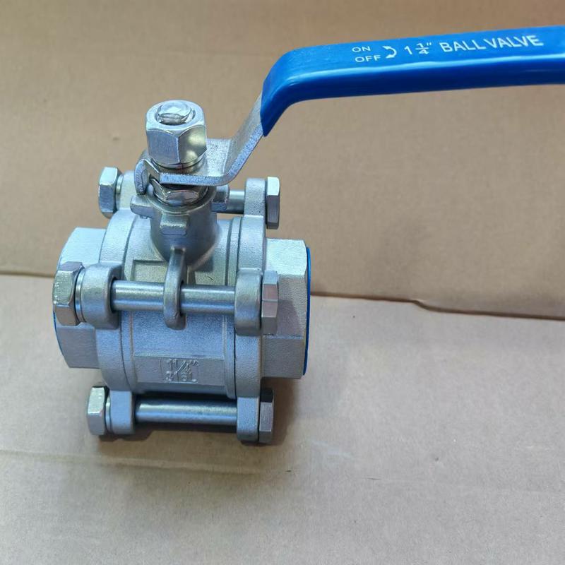 Q11F series three-piece 304 stainless steel /CF8 wire ball valve Q11F-16P-DN40 PT/ZG/RC internal thread interface nominal pressure 16bar